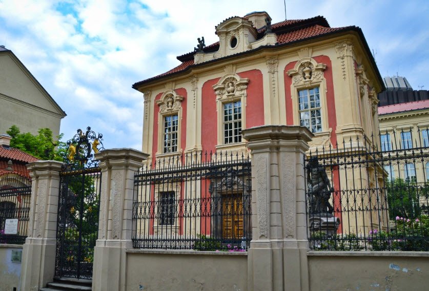 MICHNŮV LETOHRÁDEK – ZVANÝ AMERIKA, Czech Republic (Czechia)